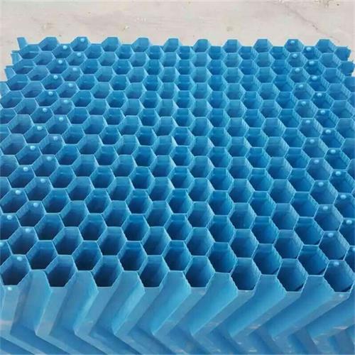 什么是<a href=http://www.szkangming.com/tags/21_0.html target=_blank class=infotextkey>冷却塔填料</a>