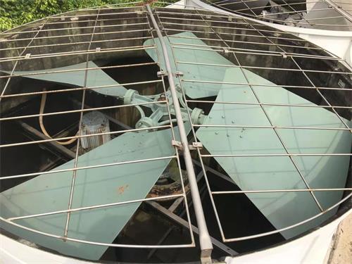 大扭角超静音<a href=http://www.szkangming.com/tags/23_0.html target=_blank class=infotextkey>冷却塔风机</a>