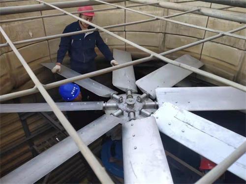 <a href=http://www.szkangming.com target=_blank class=infotextkey>冷却塔降噪</a>技术