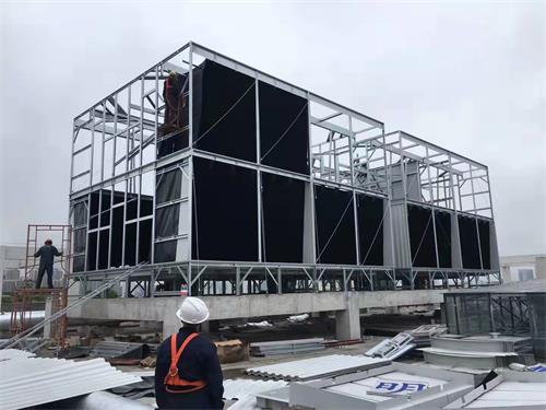 <a href=http://www.szkangming.com target=_blank class=infotextkey>冷却塔降噪</a>处理方法