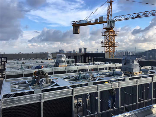 冷却塔每天的用水量