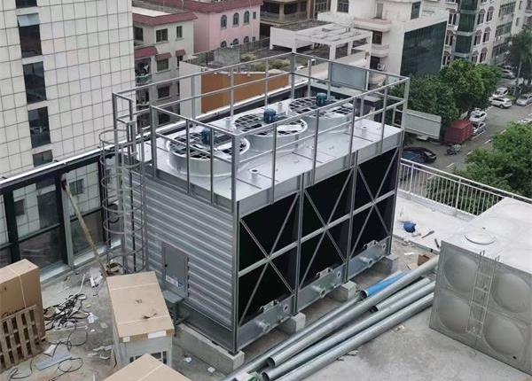 <a href=http://www.szkangming.com/tags/118_0.html target=_blank class=infotextkey>马利冷却塔</a>维修保养